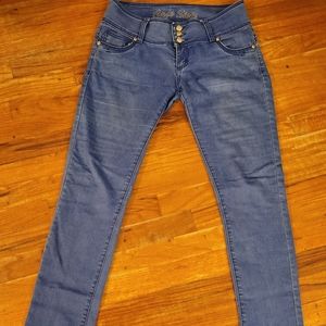 Cafe Siete Skinny Jeans